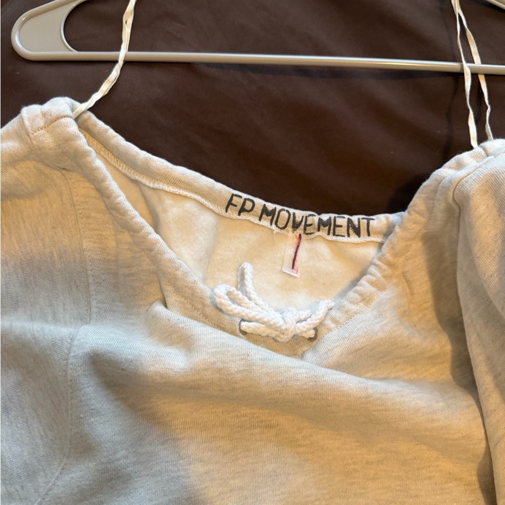 FREE PEOPLE sweatshirt - Picture 9 of 14